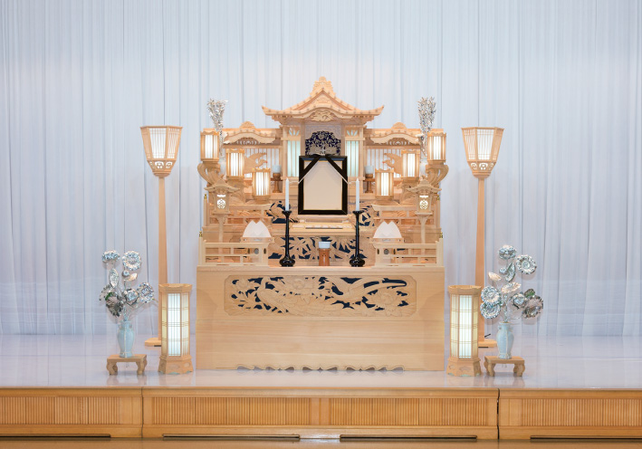 白木祭壇