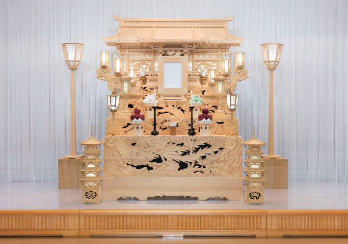 白木祭壇